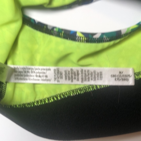 NWOT Victoria’s Secret Victoria Sport Bra Set of 2 - Picture 9 of 9